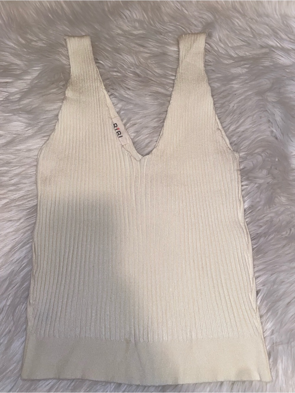 BIBI Cream Ribbed V-Neck Sweater Tank Top - Medium